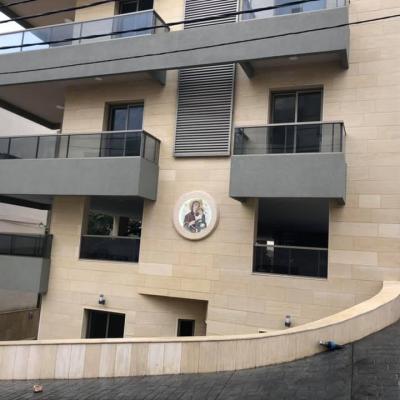 49010304 1889511484480233 719530403605512192 N